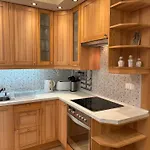 Apartment Egyuett A Csalad By Bltn *