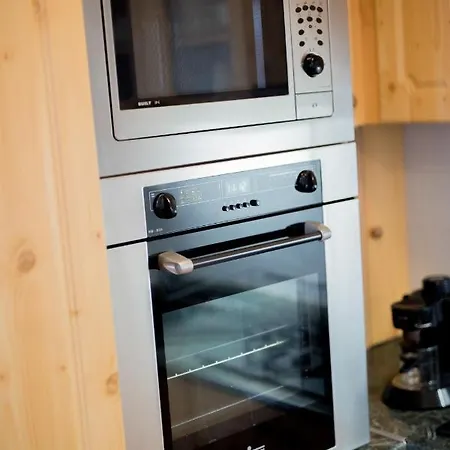 Appartement Egyuett A Csalad Ii By Bltn