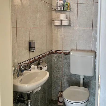 Egyuett A Csalad By Bltn