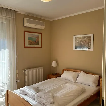 Apartament Egyuett A Csalad By Bltn