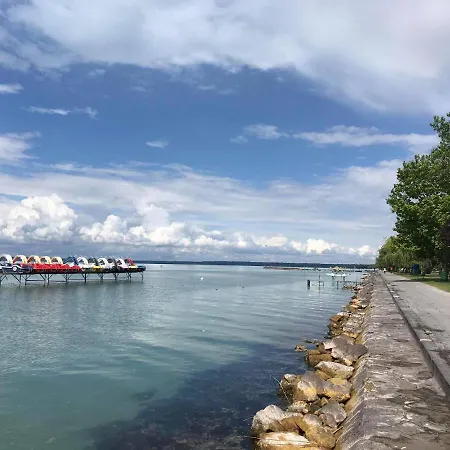 Egyuett A Csalad Ii By Bltn Appartement