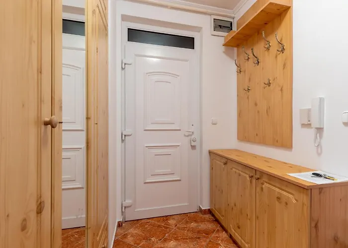 Egyuett A Csalad By Bltn