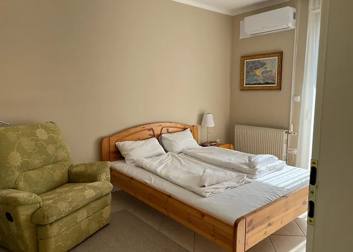 アパート Egyuett A Csalad By Bltn シオーフォク