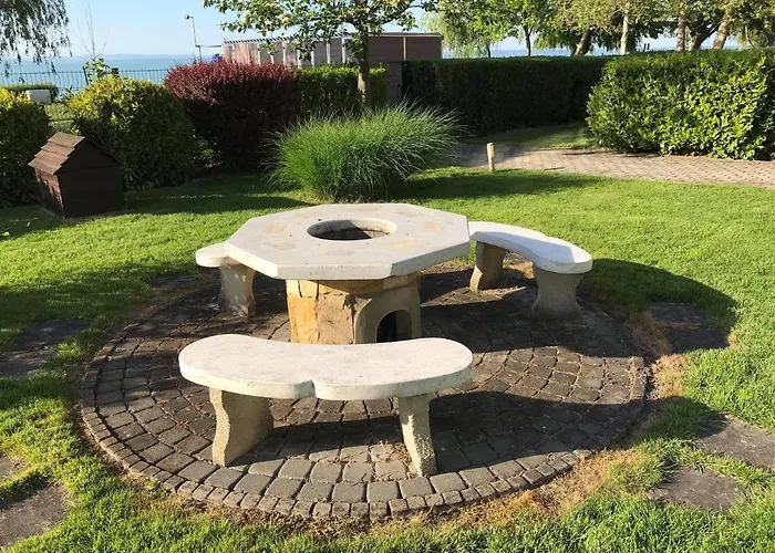 Egyuett A Csalad By Bltn * シオーフォク